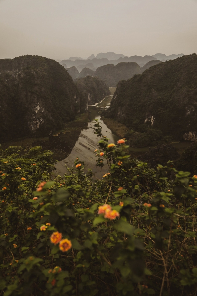 Ninh Binh - the enchanting beauty of Vietnam