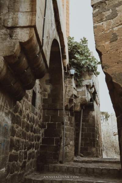 Narrow alleyway in Mardin's old town.