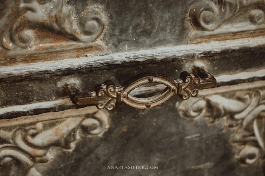 Ornate door with intricate designs