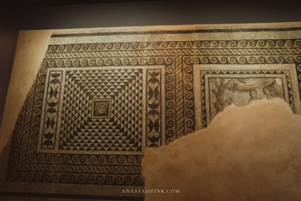 An intricate floor mosaic design in the Zeugma Mosaic Museum.