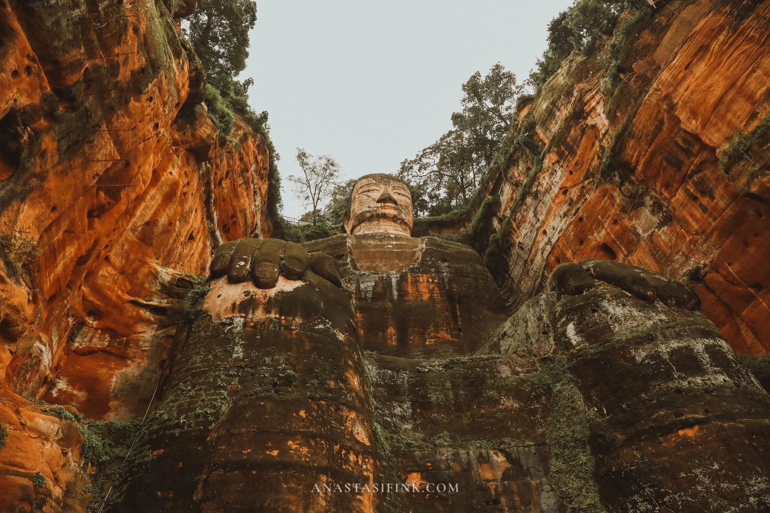 Full Leshan Giant Buddha statue seen from the feet looking up