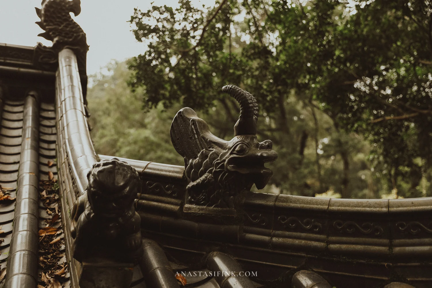 Ceramic dragon on the corner of a temple roof